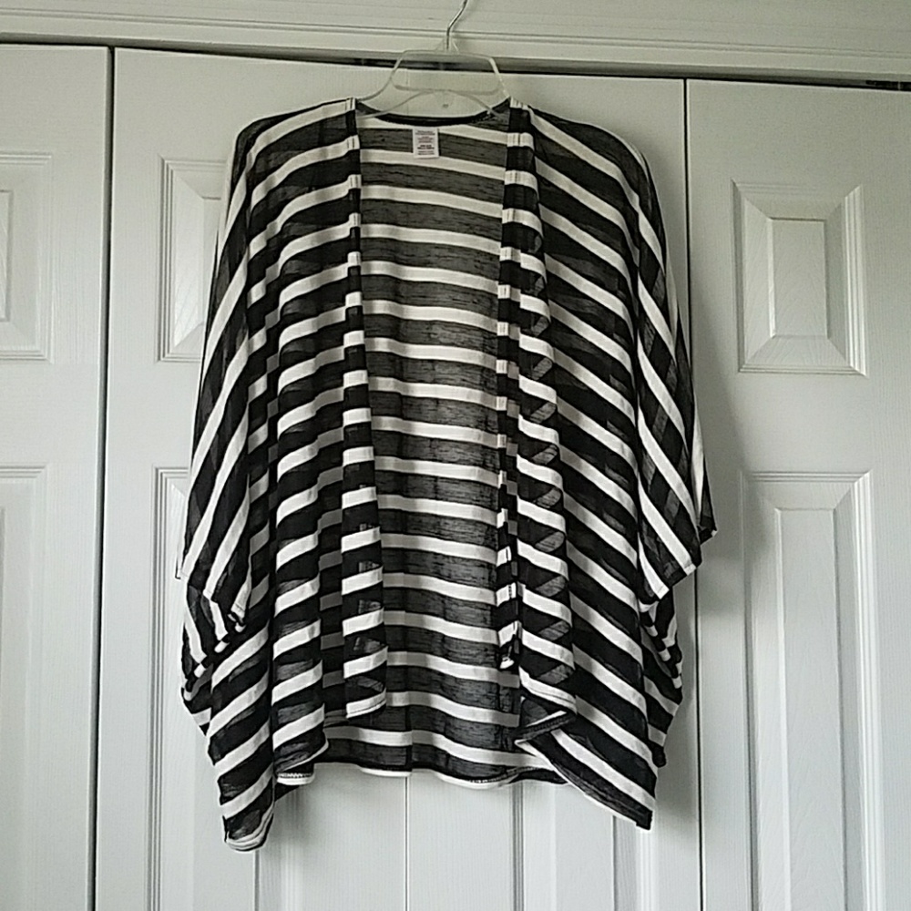 Light and airy kimono cartigan