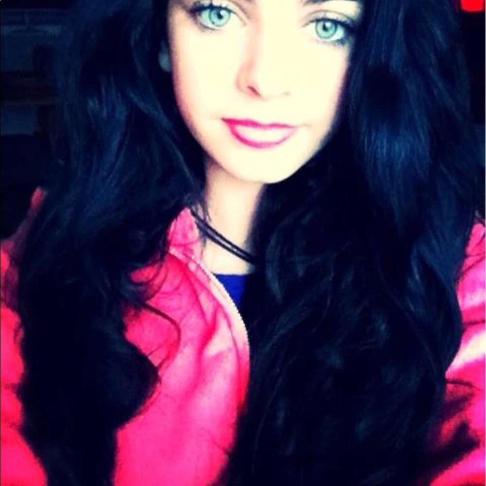 Meet your Posher, Starla