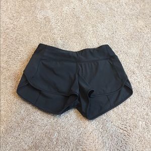lululemon athletica black H2O speed shorts size 4