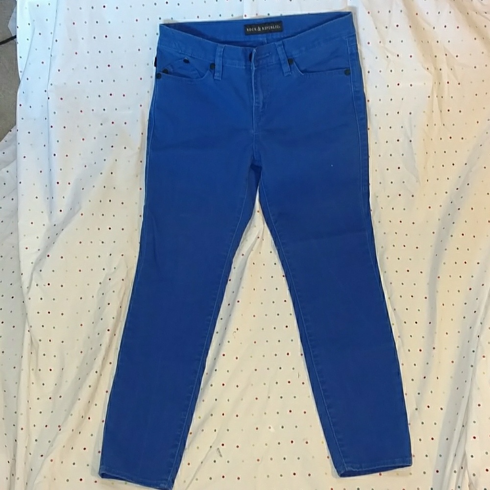 Rock and Republic blue jeans