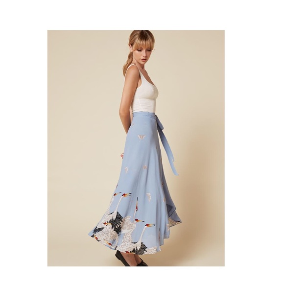 Reformation crane Newman wrap skirt size S - Picture 4 of 7