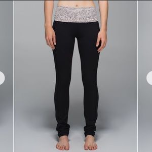 Lululemon Skinny Groove II Pant / Legging Black 4