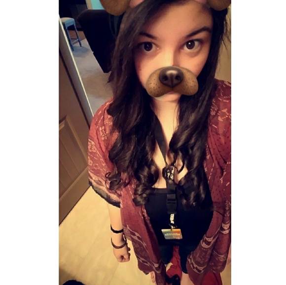 Meet your Posher, Eliana - Picture 1 of 1