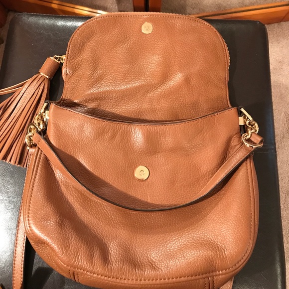 Michael Kors purse with removable strap. - Picture 5 of 8