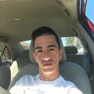 Meet your Posher, Rene