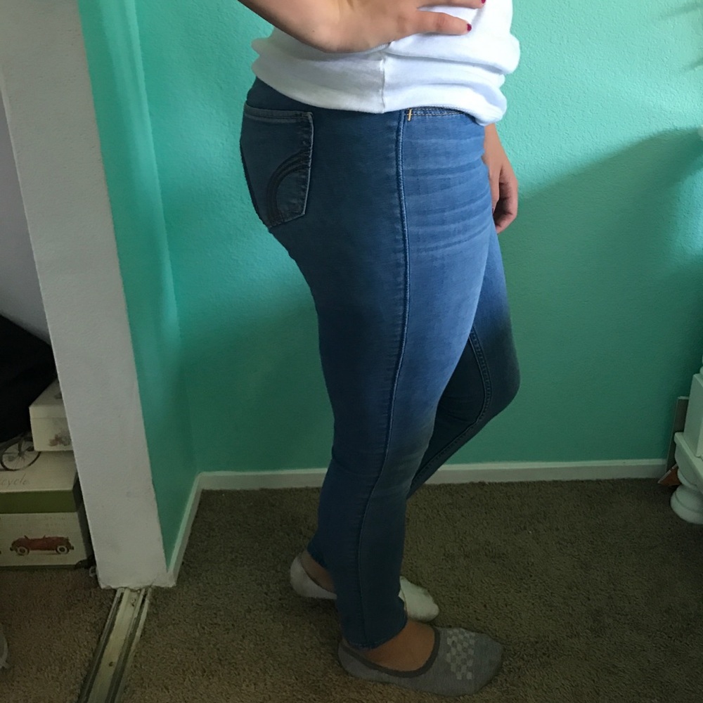 Hollister jeans