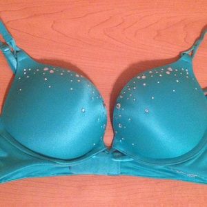 VS Miraculous Plunge