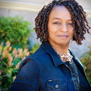 Meet your Posher, Jeannette