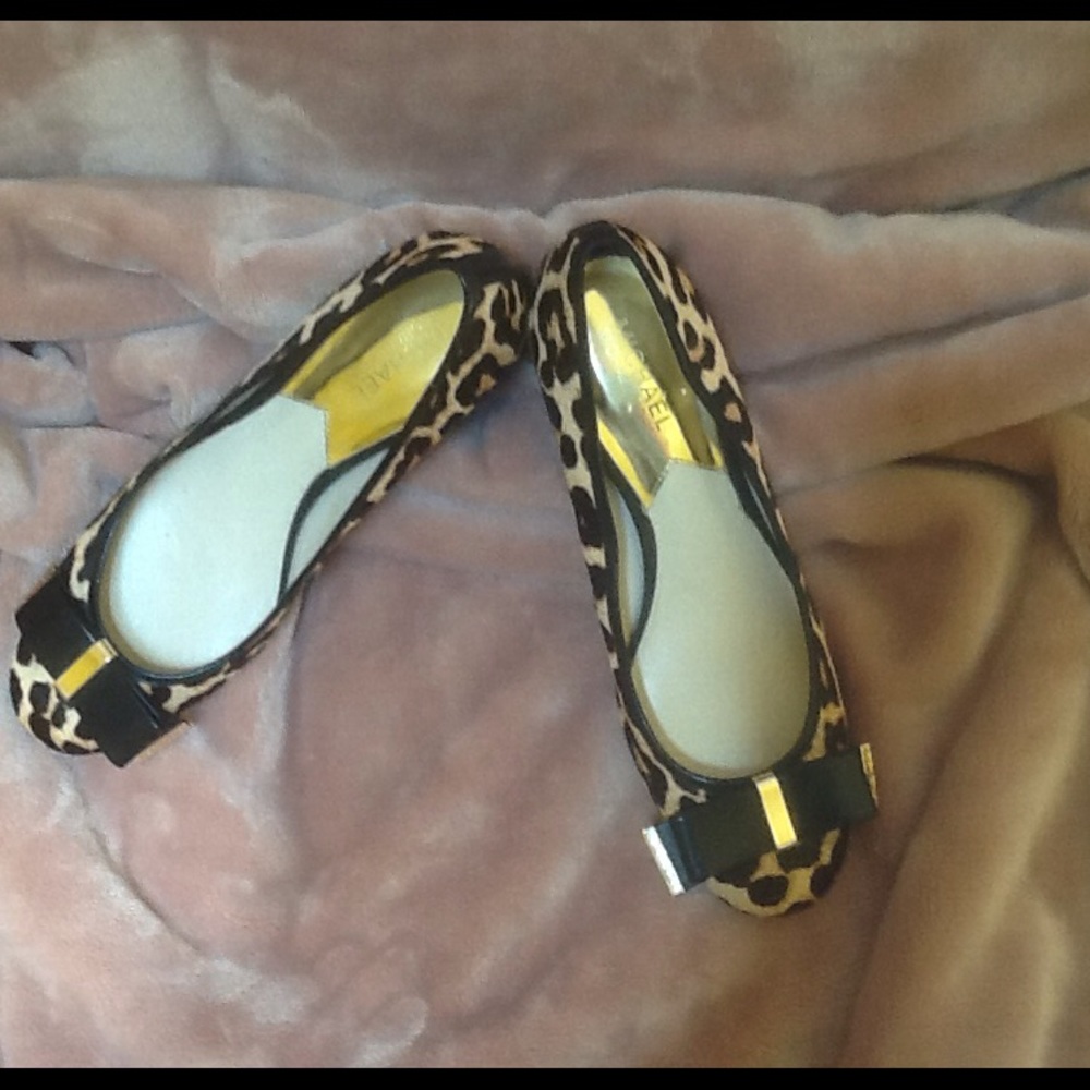 π«DONATEDπ« MICHAEL KORS π Calf Hair Chunk Heel - Picture 2 of 7