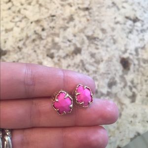 Kendra Scott Tess stud earrings in hot pink