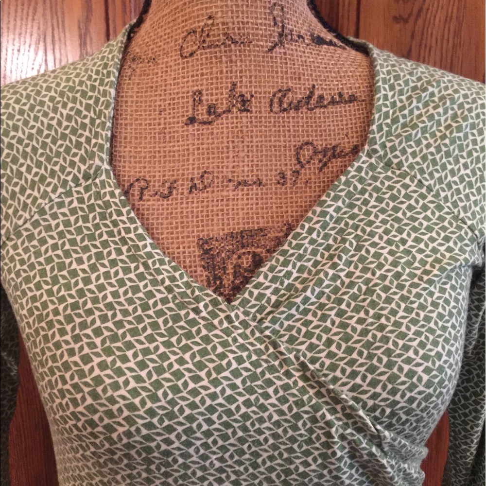 Banana Republic Green & White Faux Wrap Shirt - Picture 2 of 6