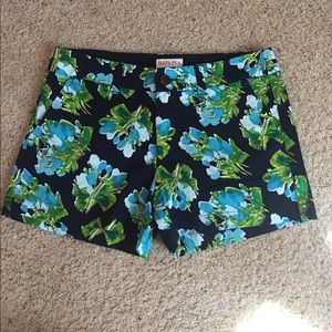 Patterned shorts