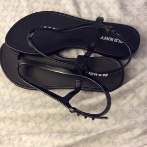 Black old navy flops