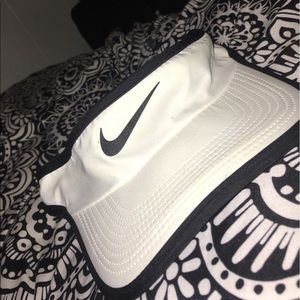 Nike Pro Visor