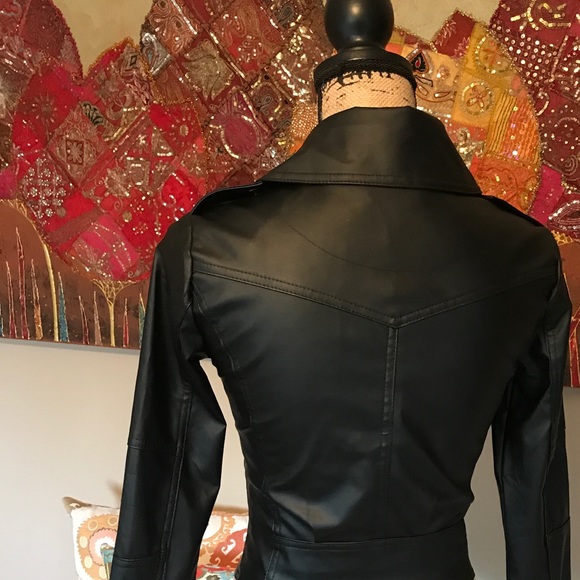 ***SOLD***. ZARA Faux Leather Jacket! SM/ XS - Picture 7 of 7