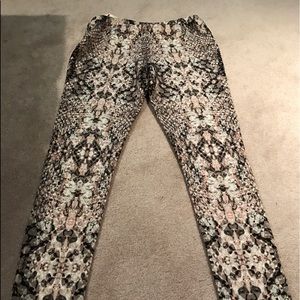 Pattern Leggings