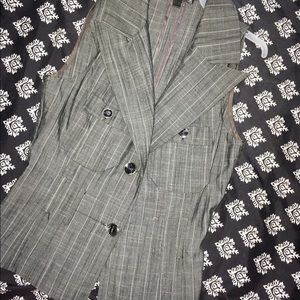 Sleeveless Striped Blazer