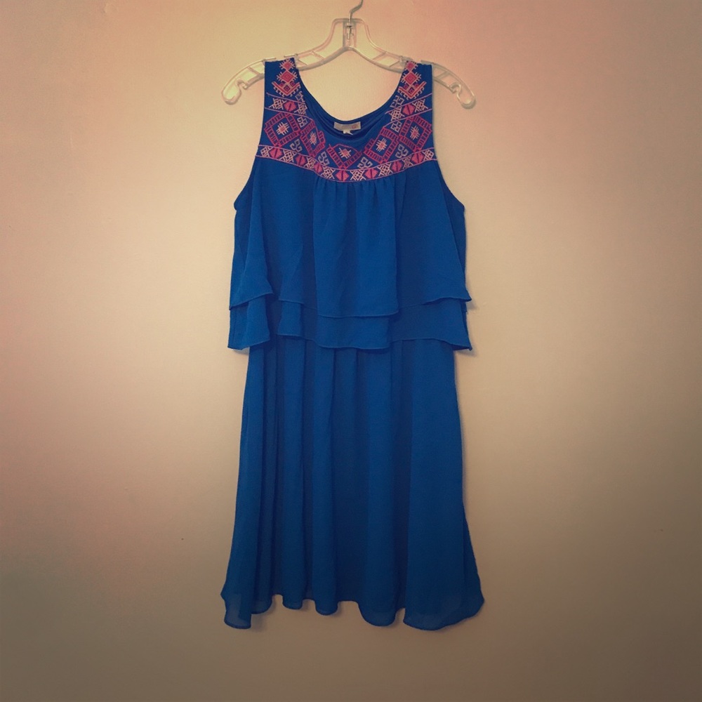 Gianni Bini: Vibrant blue dress w/pink Aztec print