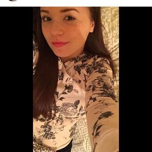 Meet your Posher, Cameron