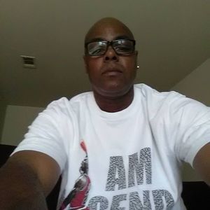 Meet your Posher, Raymond