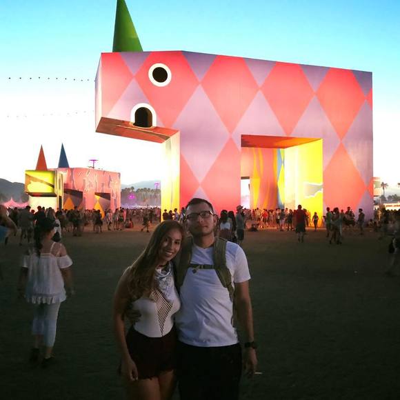 Meet your Posher, Zina - Picture 1 of 1