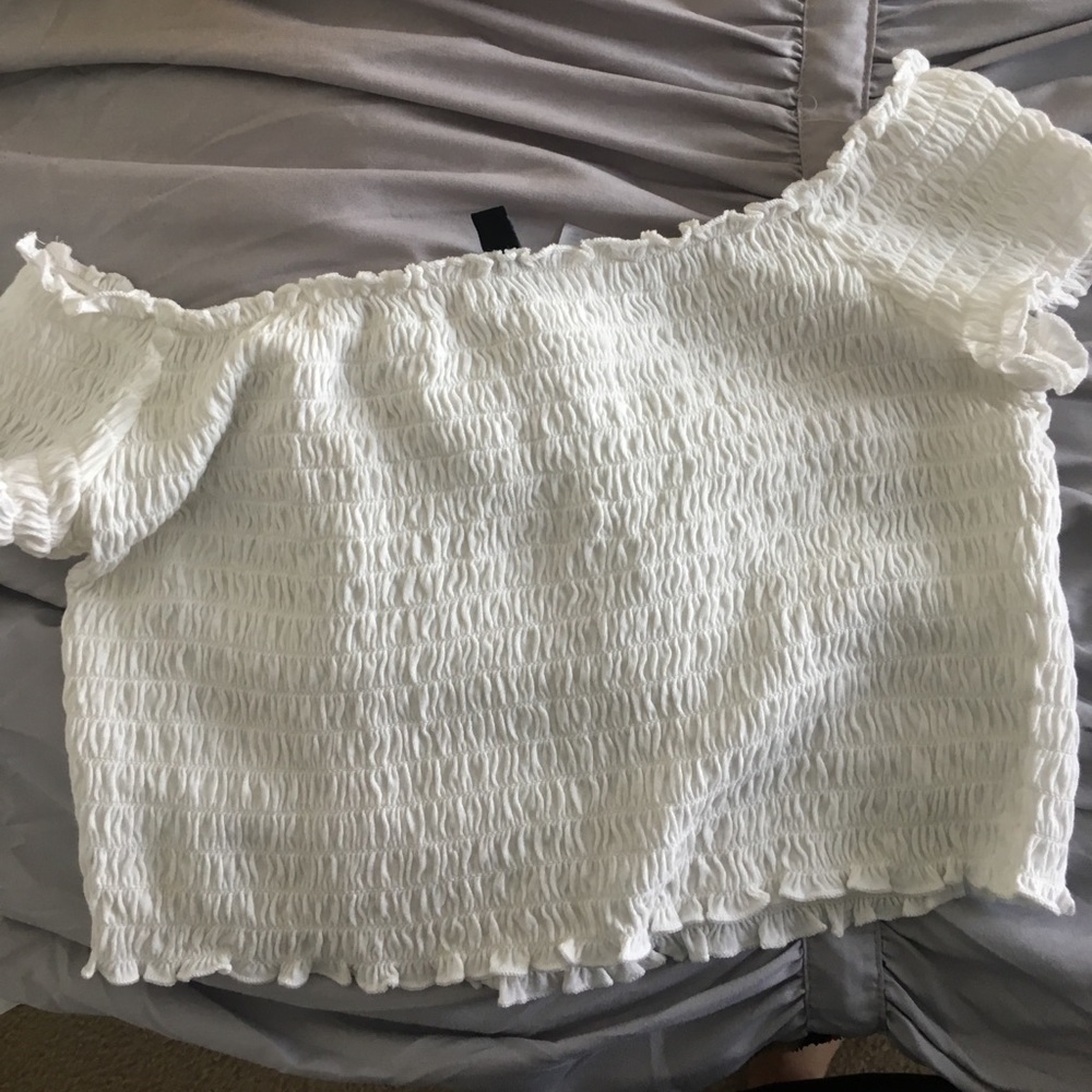 Off-the shoulder top