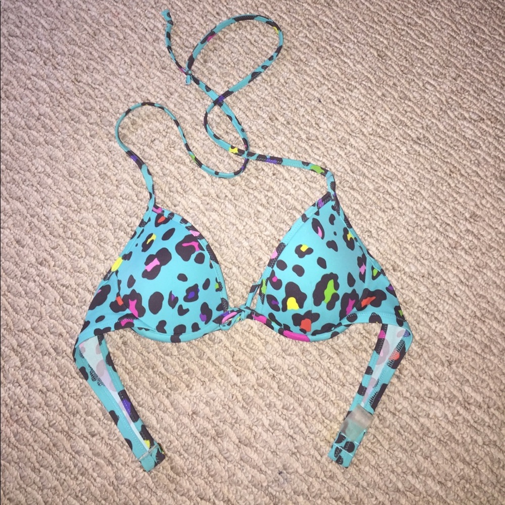 VICTORIA SECRET BIKINI TOP