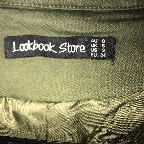 Jacket - Picture 5 of 5