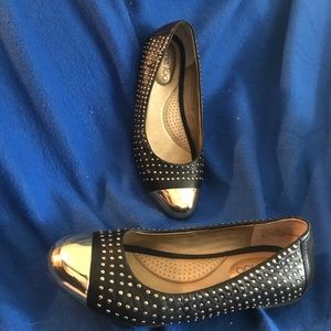 Me Too Black & Gold Flats