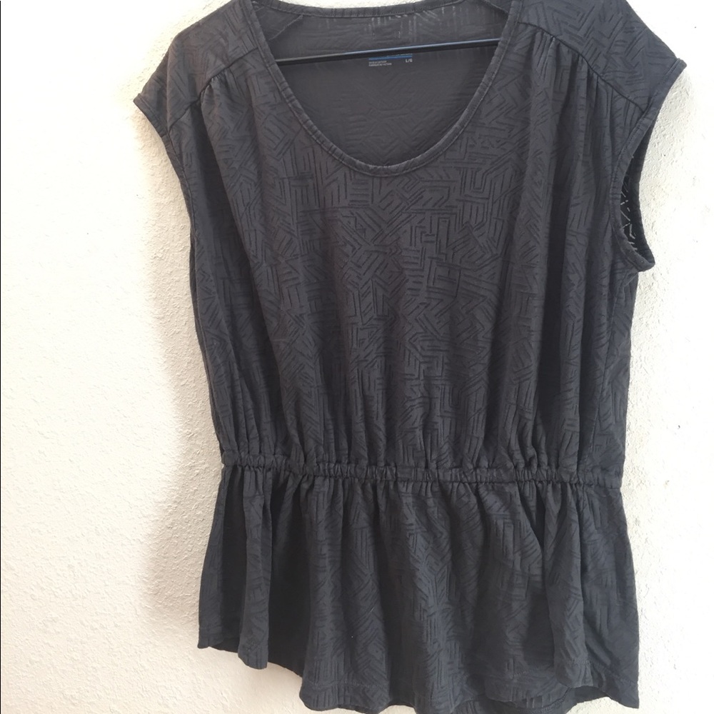 Gray Columbia top