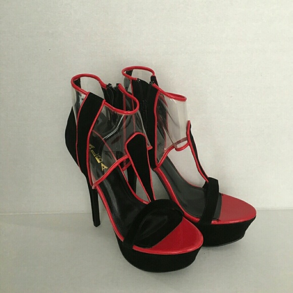 Heels!!! - Picture 2 of 2