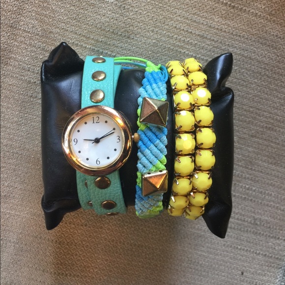 Accessories - NWT Mint wrap watch and bracelet set #J