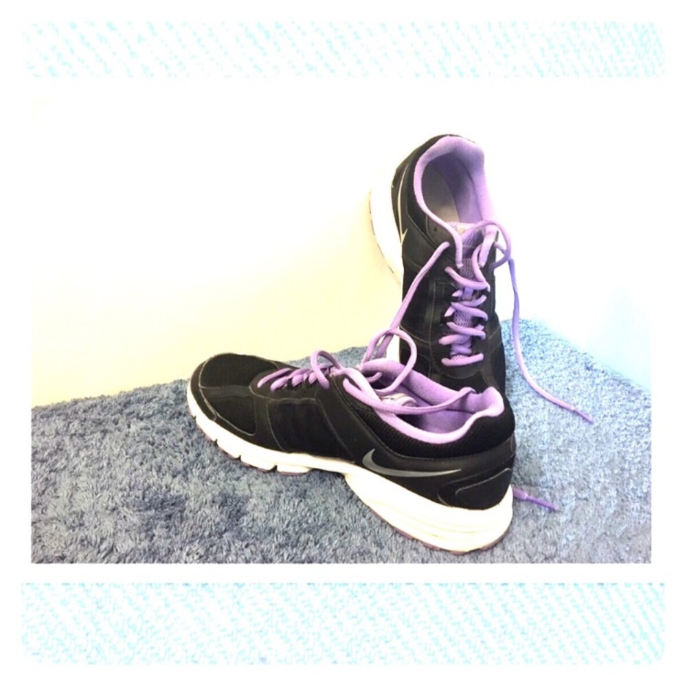 Nike air shoes