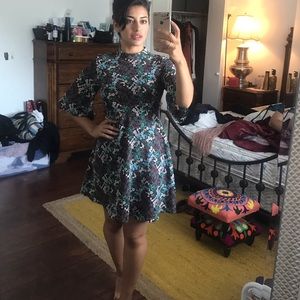 Cute mini floral dress!