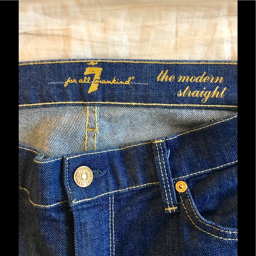 UNIQUE 7 For All Mankind Modern Straight Jeans