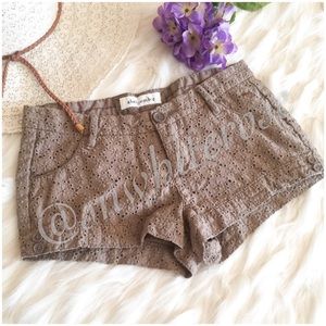 {abercrombie} Eyelet Shorts