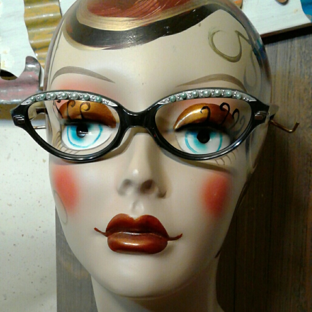 VINTAGE 1950's NEW with Faux Pearls in BLUES