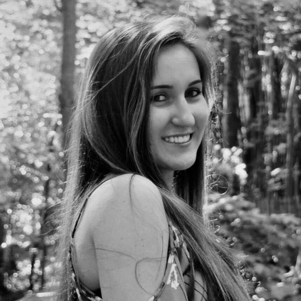 Meet your Posher, Paige