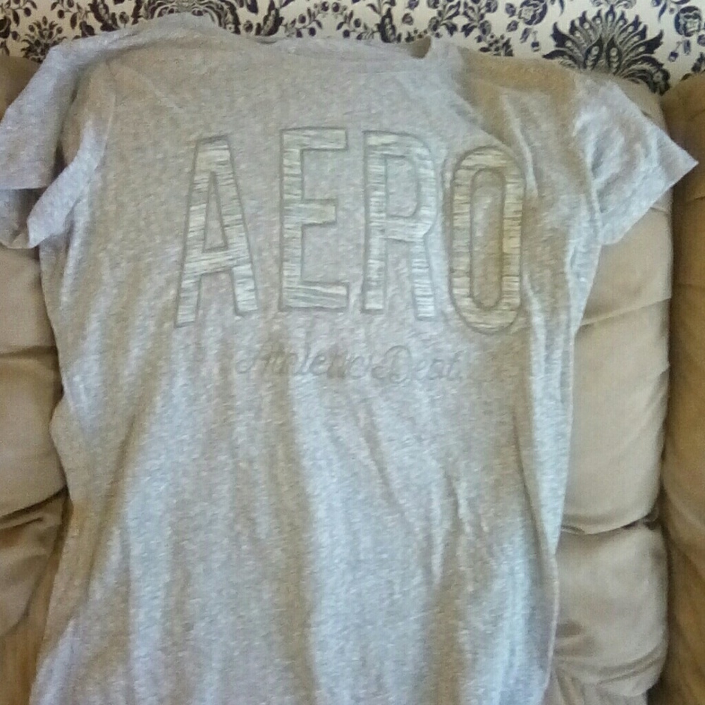 Aeropostale tee