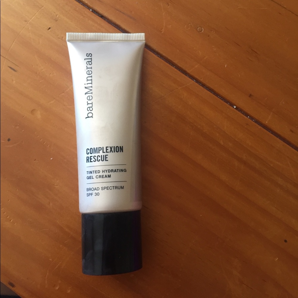 Bare Minerals Complexion Rescue Suede 04