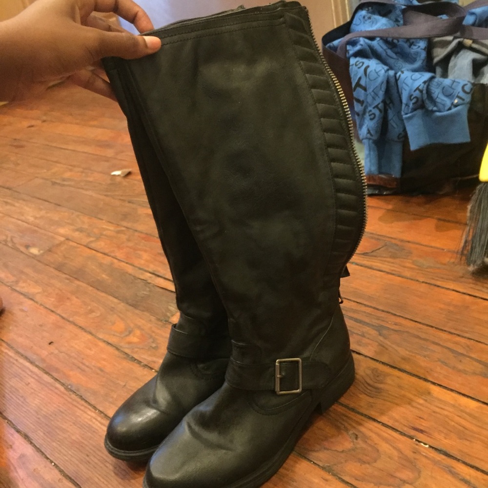 Black Riding Boots - Picture 2 of 2