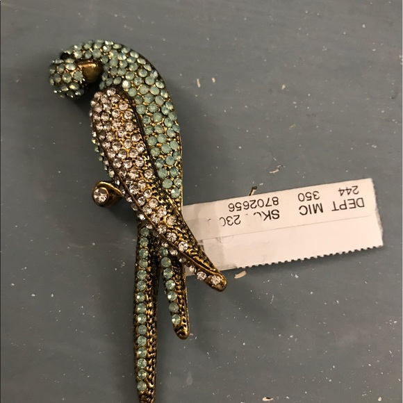 Parrot pin - Picture 2 of 6