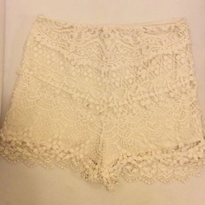 Cream Lace Kimchi Blue Shorts