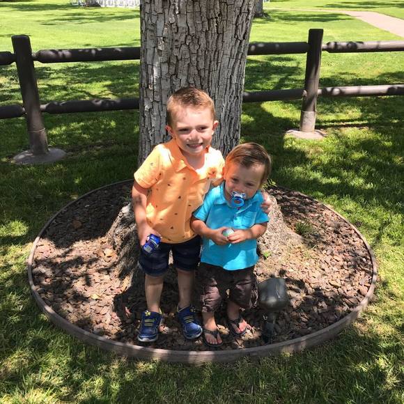 Meet your Posher, Emerald - Picture 1 of 1