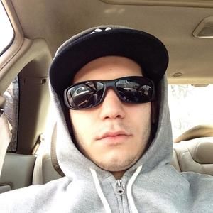 Meet your Posher, Jonathan