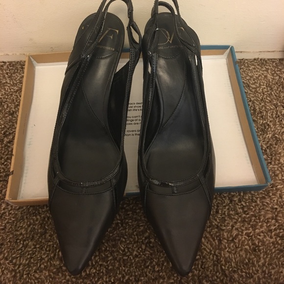 Diane Von Furstenberg slingback black heels - Picture 2 of 4