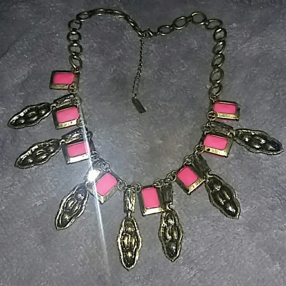 Pink Statement Necklace - Picture 3 of 4