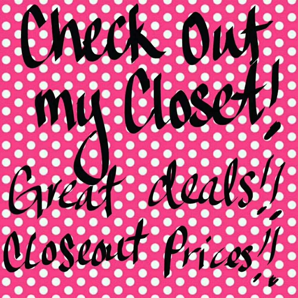 💕💕Check Out My Closet!!!💕💕