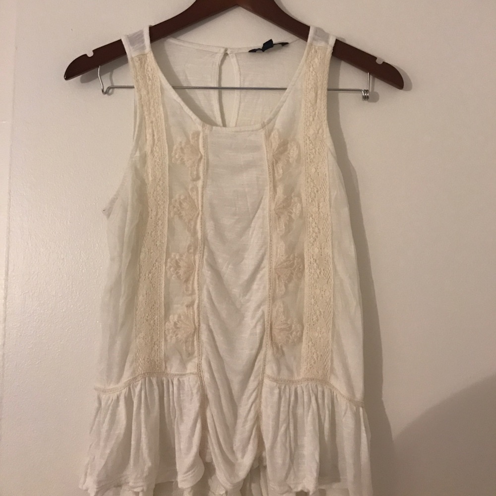 American Eagle Ruffled Top