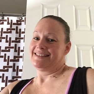 Meet your Posher, April